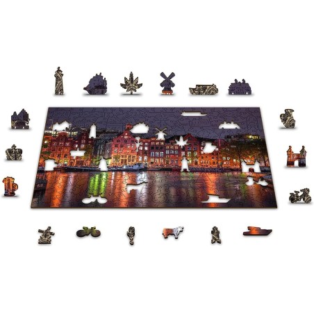 P. 300 AMSTERDAM DE NOCHE
