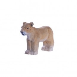 LIONESS IN WOOD
